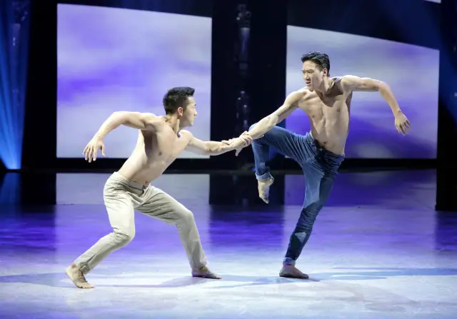 SO YOU THINK YOU CAN DANCE: Top 10 contestant Jim Nowakowski (R) and all-star Alex Wong perform a Contemporary routine choreographed by Travis Wall on the Season Finale of SO YOU THINK YOU CAN DANCE airing Monday, September 14 (8:00-10:00 PM ET live/PT tape-delayed) on FOX. ©2015 FOX Broadcasting Co. Cr: Adam Rose