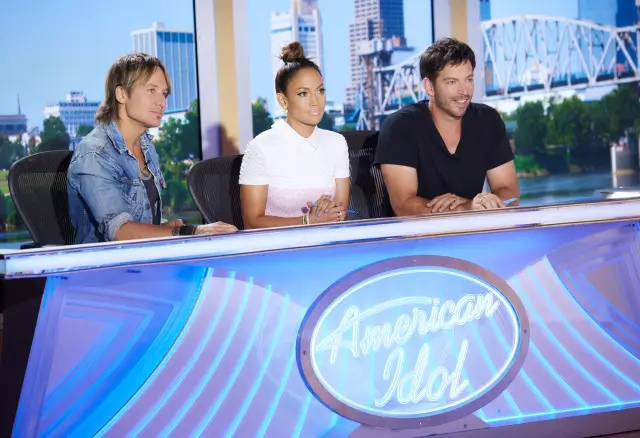 AMERICAN IDOL XV: L-R: Judges Keith Urban, Jennifer Lopez and Harry Connick, Jr., at the taping of American Idol XV on Aug. 22 in Little Rock, AK. CR: Michael Becker / FOX. © FOX Broadcasting.