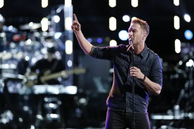 THE VOICE -- "Live Playoffs" Episode 913B -- Pictured: Barrett Baber -- (Photo by: Tyler Golden/NBC)