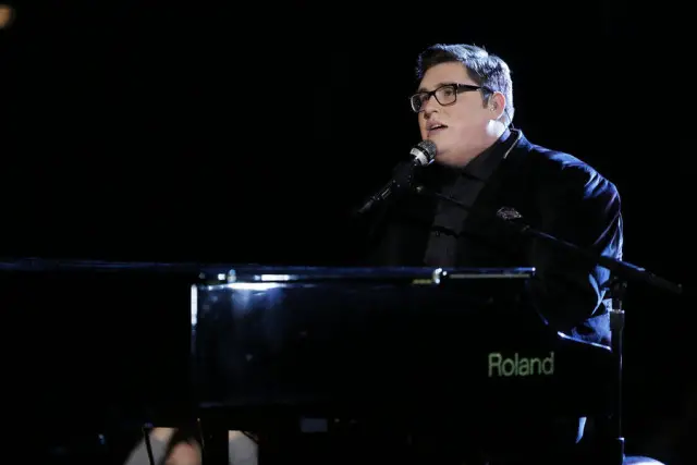 THE VOICE -- "Live Top 12" Episode 914A -- Pictured: Jordan Smith -- (Photo by: Trae Patton/NBC)