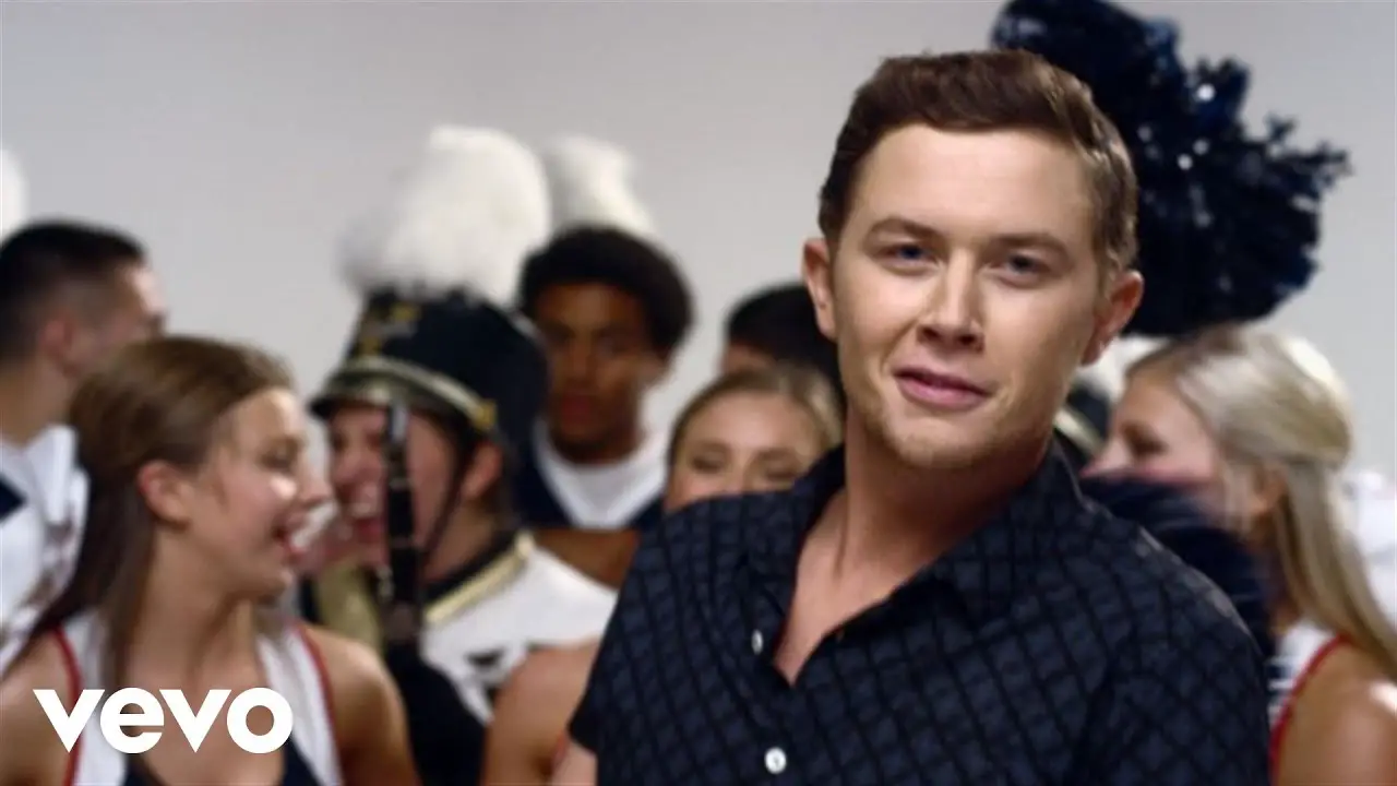 Scotty McCreery Brings School Spirit to “Southern Belle” Music
Video