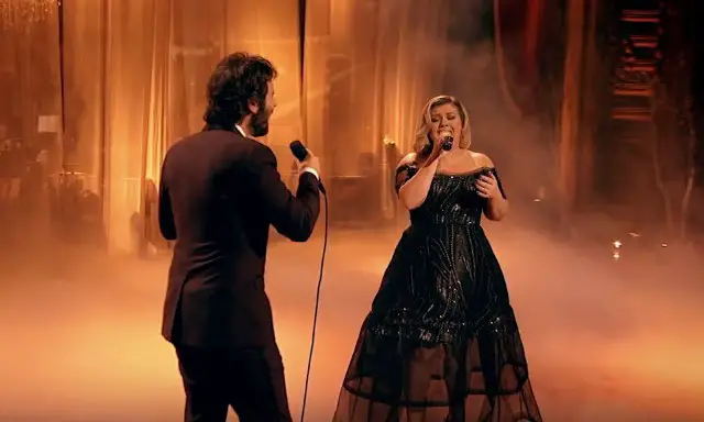 Kelly Clarkson and Josh Groban sing "All I Ask of You" from Phantom of the Opera - Josh Groban's Stages TV Special