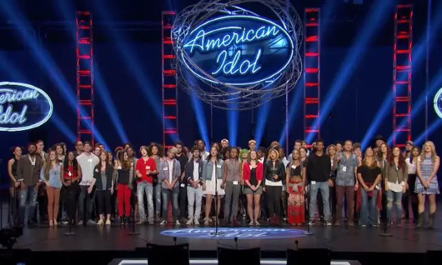 americanidol15-happyholidays