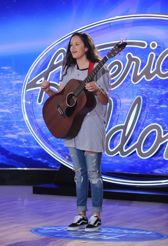 AMERICAN IDOL: Avalon Young performs in front of the Judges on AMERICAN IDOL airing Thursday, Jan. 21 (8:00-10:00 PM ET/PT) on FOX. © 2016 Fox Broadcasting Co. Cr: Craig Blankenhorn / FOX.