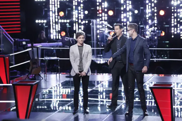 THE VOICE -- "Knockout Rounds" -- Pictured: (l-r) Owen Danoff, Carson Daly, Ryan Quinn -- (Photo by: Tyler Golden/NBC)
