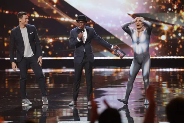 AMERICA'S GOT TALENT -- "Live Semi-Finals 2" Episode: 1121 -- Pictured: (l-r) Steven Brundage, Nick Cannon, Viktor Kee -- (Photo by: Trae Patton/NBC)