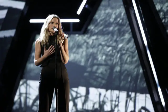THE VOICE -- "Live Semi Finals" Episode 1117B -- Pictured: Hannah Huston -- (Photo by: Tyler Golden/NBC)