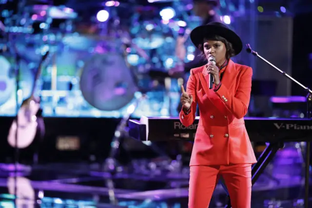 THE VOICE -- "Live Playoffs" Episode 1214A -- Pictured: Vanessa Ferguson -- (Photo by: Tyler Golden/NBC)