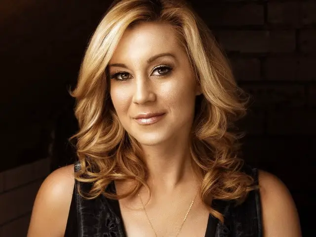 Joining the all-star line-up for the 37th annual edition of PBS' A CAPITOL FOURTH, broadcast live from the West Lawn of the U.S. Capitol, is acclaimed country music singer and songwriter Kellie Pickler. A CAPITOL FOURTH airs on PBS Tuesday, July 4, 2017 from 8:00 to 9:30 p.m. ET (PRNewsfoto/Capital Concerts)