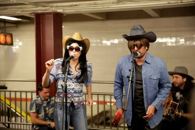 THE TONIGHT SHOW STARRING JIMMY FALLON -- Episode 0692 -- Pictured: (l-r) Musical Guest/Co-Host Miley Cyrus with host Jimmy Falllon "Subway Busking" on June 13, 2017 -- (Photo by: Andrew Lipovsky/NBC)