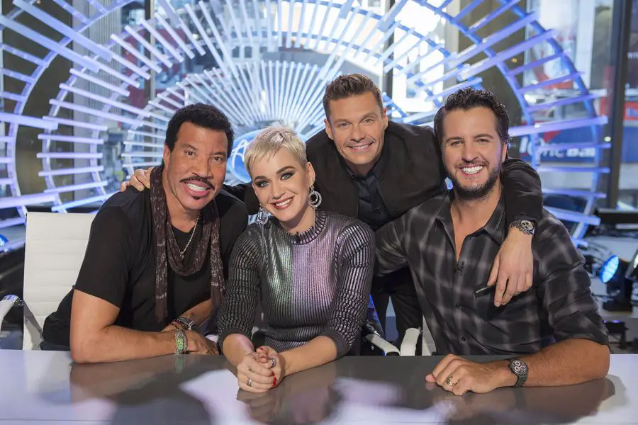 American Idol 16 Lionel Richie Katy Perry Ryan Seacrest Luke Bryan