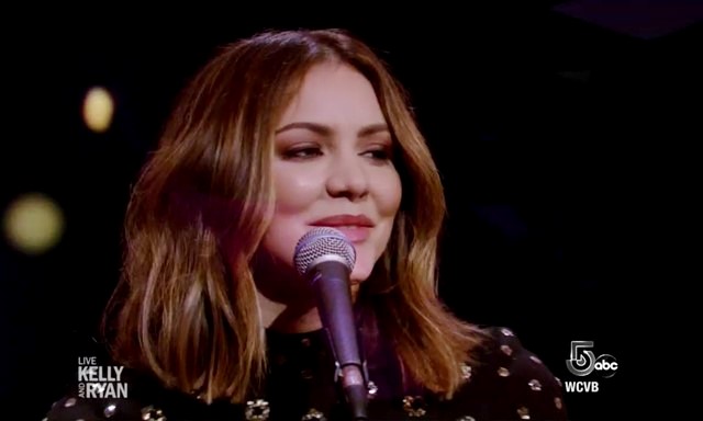 Katharine McPhee Live with Kelly and Ryan