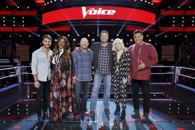 THE VOICE -- "Knockout Rounds" -- Pictured: (l-r) Mitchell Lee, Keisha Renee, Red Marlow, Blake Shelton, Chloe Kohanski, Esera Tuaolo -- (Photo by: Trae Patton/NBC)