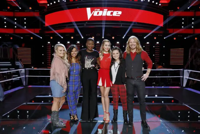 THE VOICE -- "Knockout Rounds" -- Pictured: (l-r) Ashland Craft, Brooke Simpson, Janice Freeman, Miley Cyrus, Moriah Formica, Adam Pearce -- (Photo by: Trae Patton/NBC)
