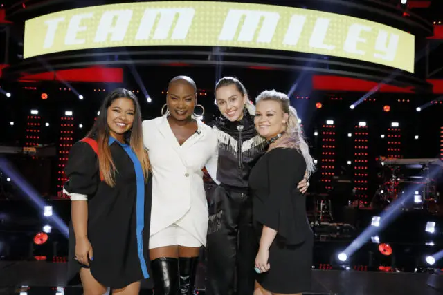 THE VOICE -- "Playoff Rounds" -- Pictured: (l-r) Brooke Simpson, Janice Freeman, Miley Cyrus, Ashland Craft -- (Photo by: Trae Patton/NBC)