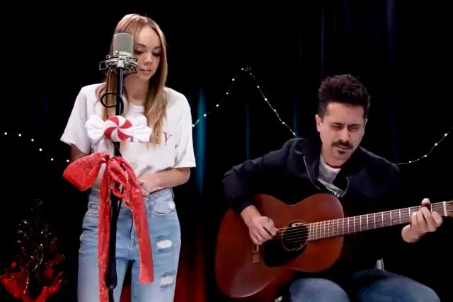 Danielle Bradbery O Holy Night