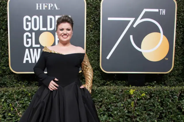 Kelly Clarkson attends the 75th Annual Golden Globes Awards at the Beverly Hilton in Beverly Hills, CA on Sunday, January 7, 2018.