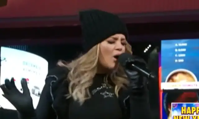 Watch Lauren Alaina Perform 2018 New Year S Eve Time Square Video