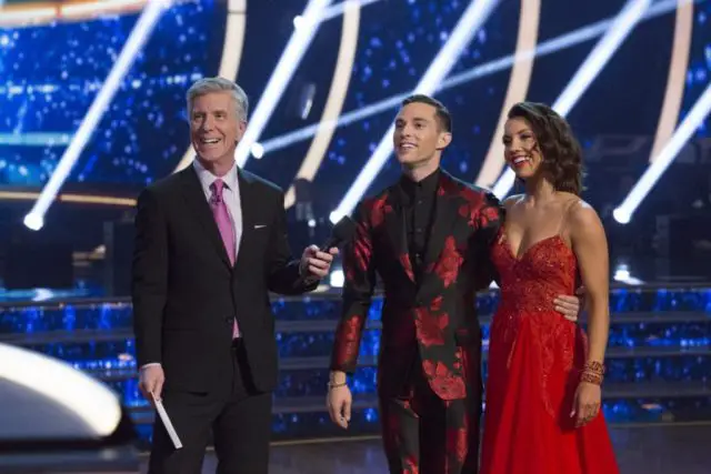 DANCING WITH THE STARS: ATHLETES - "Episode 2602" - The eight remaining athletes have amped up their training sessions as they prepare to head into week two with a double-header dance bill, on "Dancing with the Stars: Athletes," MONDAY, MAY 7 (8:00-10:01 p.m. EDT), on The ABC Television Network. (ABC/Kelsey McNeal) TOM BERGERON, ADAM RIPPON, JENNA JOHNSON