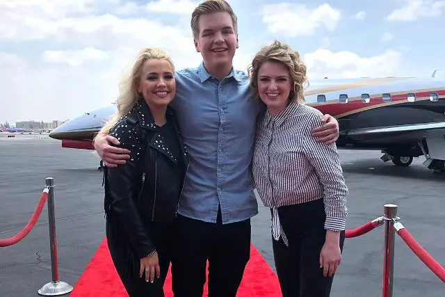 American Idol 2018 Top 3 - Hometown Visit