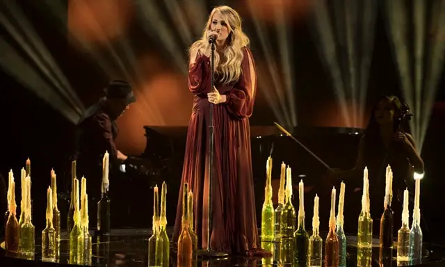 Carrie Underwood 2018 American Music Awards performance