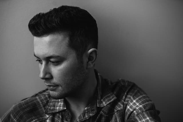 Scotty McCreery Press 2018 1