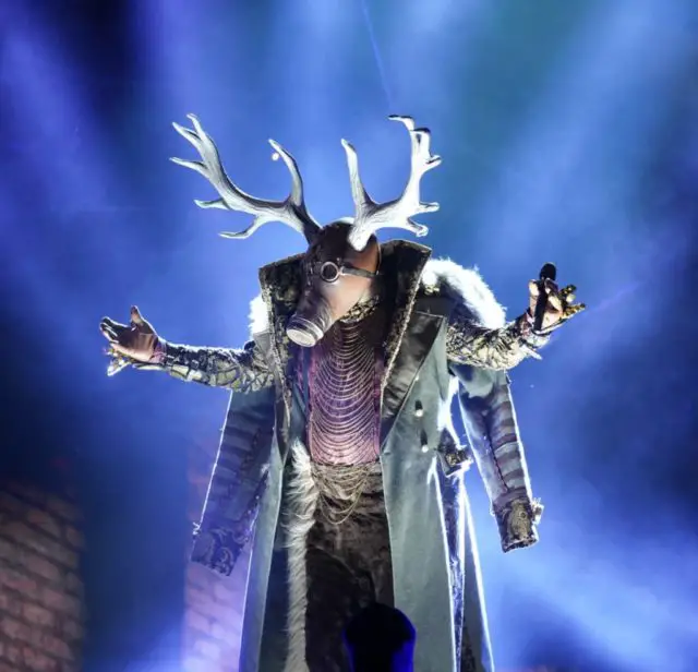 THE MASKED SINGER: Deer in the all-new “Five Masks No More” episode of THE MASKED SINGER airing Wednesday, Jan. 16 (9:00-10:00 PM ET/PT) on FOX. © 2019 FOX Broadcasting. CR: Michael Becker / FOX.