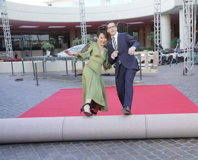 76th ANNUAL GOLDEN GLOBE AWARDS -- Pictured: (l-r) Sandra Oh, Host of the 76th Annual Golden Globe Awards; Andy Samberg, Host of the 76th Annual Golden Globe Awards at the Beverly Hilton Hotel on January 3, 2019 -- (Photo by: Paul Drinkwater/NBC)