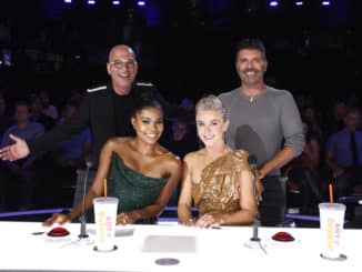 AMERICA'S GOT TALENT -- "Quarter Finals 1" Episode 1412 -- Pictured: (l-r) Howie Mandel, Gabrielle Union, Julianne Hough, Simon Cowell -- (Photo by: Trae Patton/NBC)