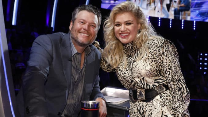 THE VOICE -- "Live Top 24" Episode 1613A -- Pictured: (l-r) Blake Shelton, Kelly Clarkson -- (Photo by: Trae Patton/NBC)