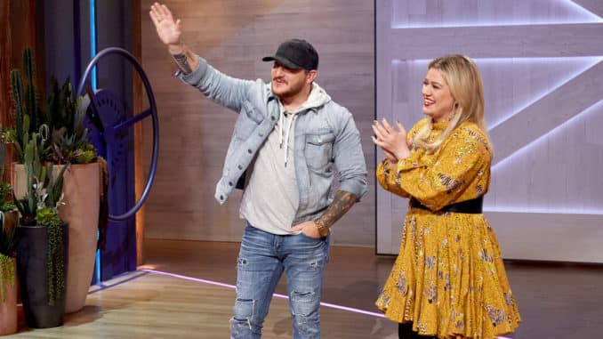 THE KELLY CLARKSON SHOW -- Episode 3051 -- Pictured: (l-r) Kaleb Lee, Kelly Clarkson -- (Photo by: Adam Christopher/NBCUniversal)