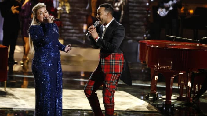 THE VOICE -- "Live Top 10 Eliminations" Episode 1718B -- Pictured: (l-r) Kelly Clarkson, John Legend -- (Photo by: Trae Patton/NBC)