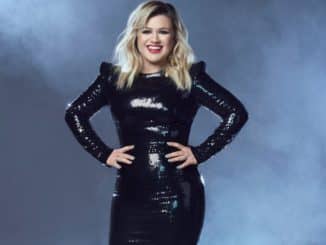 Kelly Clarkson 2020 Billboard Music Awards reschedule