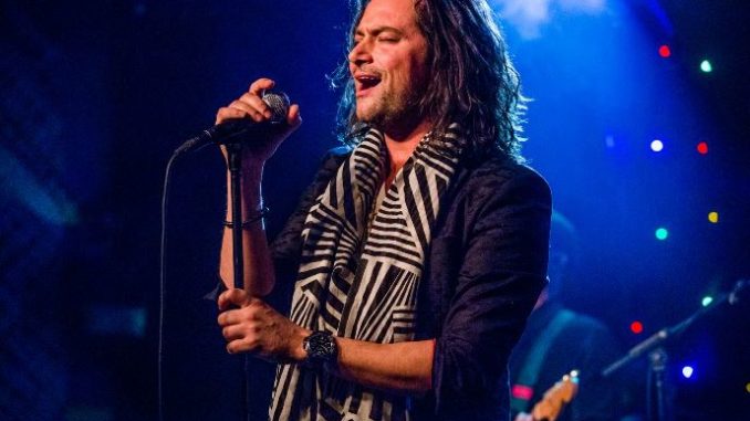 Constantine Maroulis Live