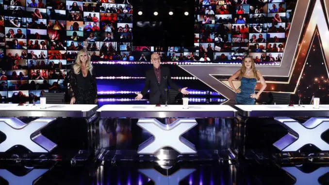 AMERICA'S GOT TALENT -- "Results" Episode 1518 -- Pictured: (l-r) Heidi Klum, Howie Mandel, Sofia Vergara -- (Photo by: Trae Patton/NBC)