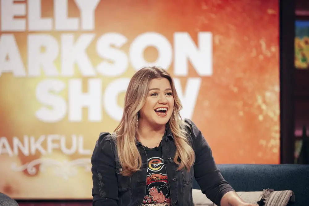 The Kelly Clarkson Show Ratings Surge, Tie With Ellen for The FIrst Time