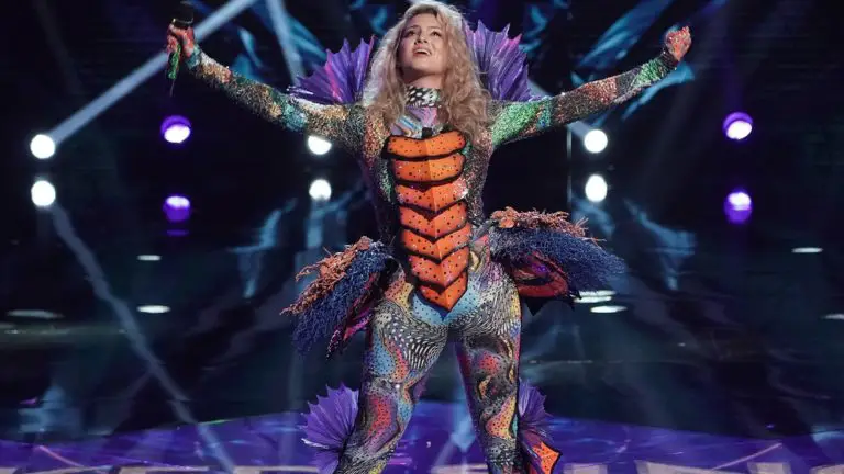 The Masked Singer: Former American Idol Alum Unmasked as Seahorse