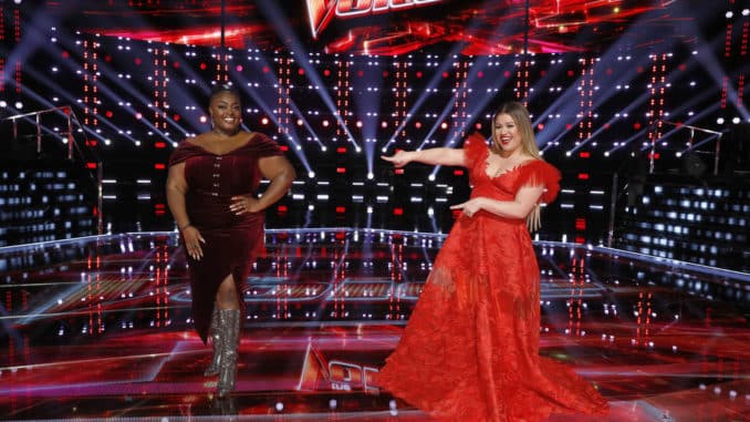THE VOICE -- "Live Top 9 Results" Episode 1913B -- Pictured: (l-r) Desz, Kelly Clarkson -- (Photo by: Trae Patton/NBC)
