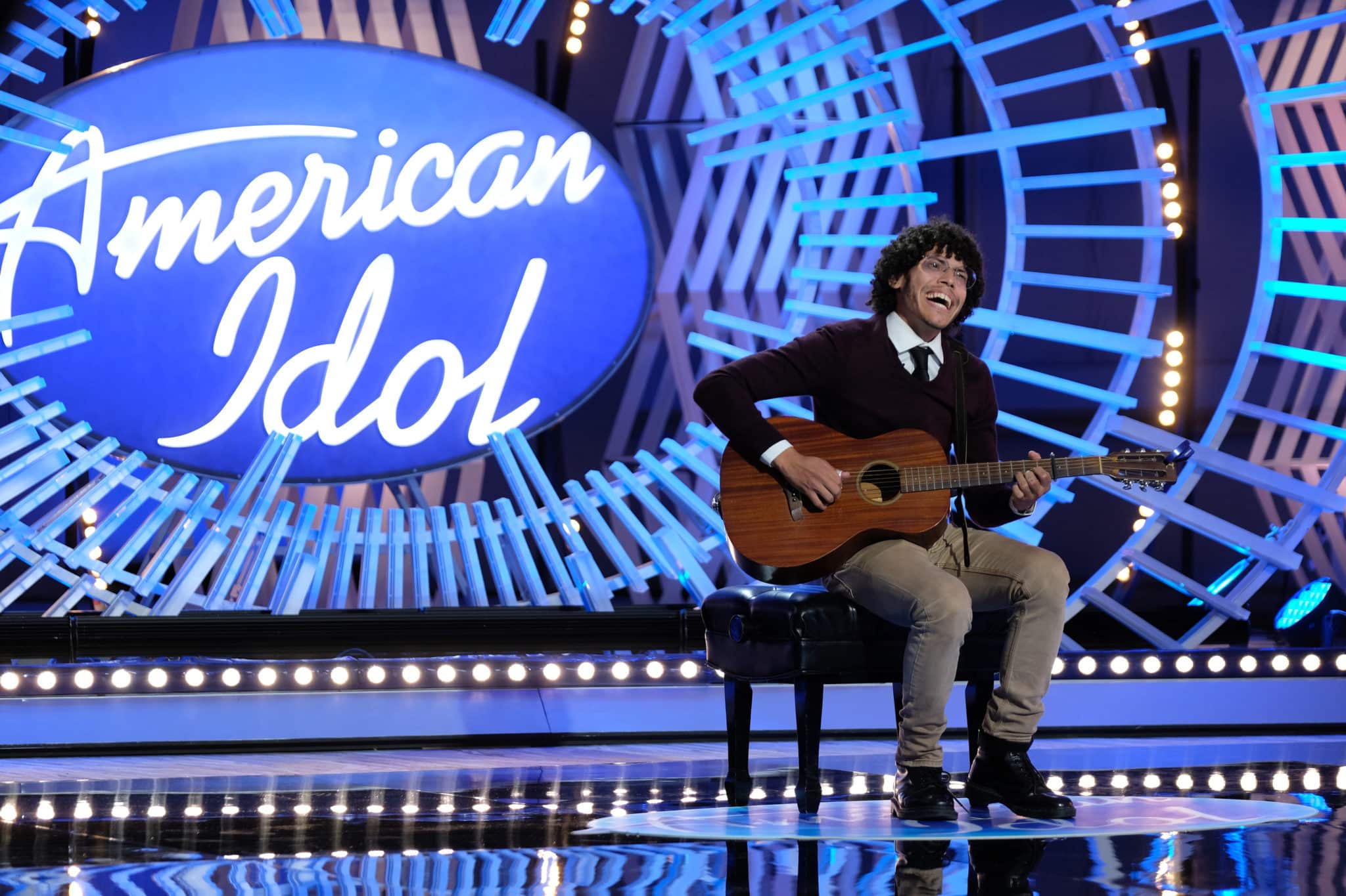 American Idol Audition Murphy's Original Song Splits the Panel! (Video)