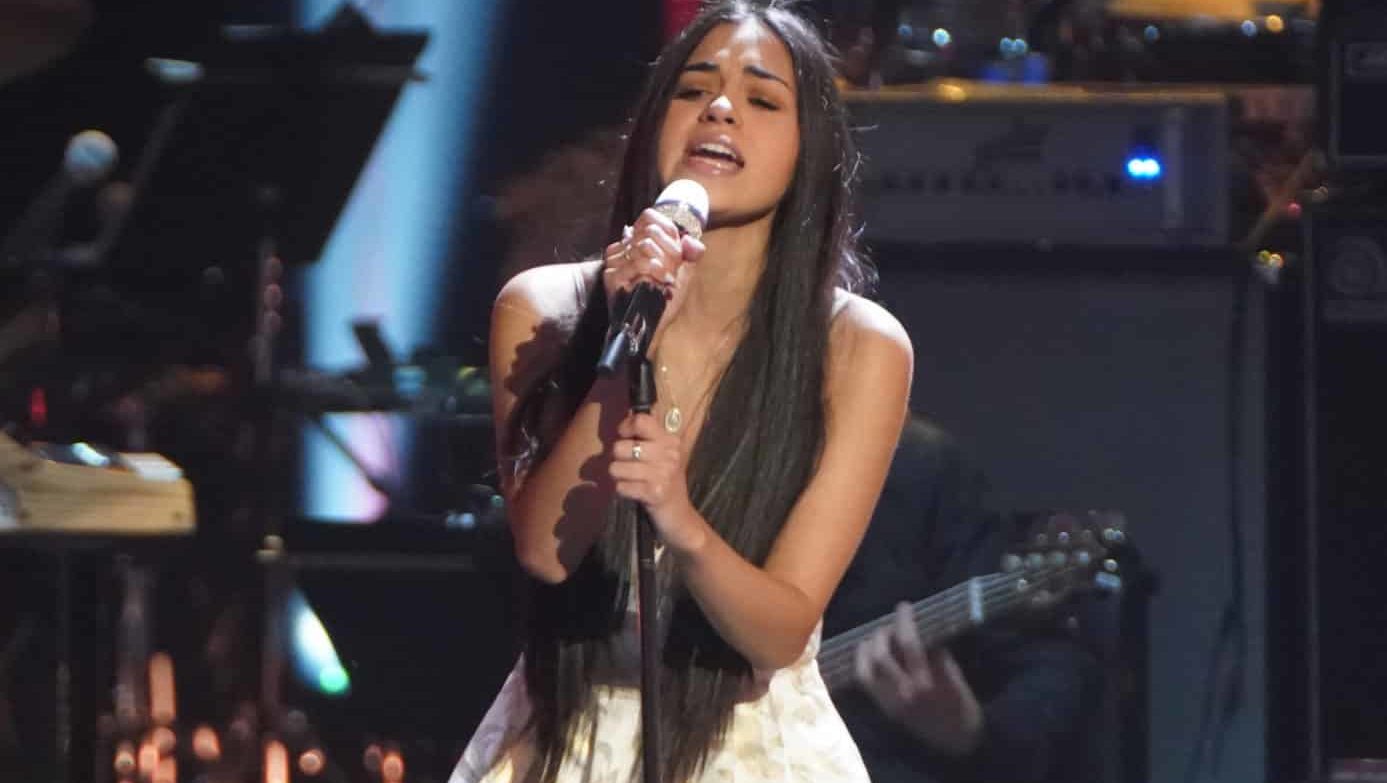 AMERICAN IDOL – “408 (Showstopper/Final Judgment Part #1)” – Following a competitive Hollywood Week, “American Idol” continues in a two-night event with the all-new Showstoppers round, SUNDAY, MARCH 28 (8:00-10:00 p.m. EDT), on ABC. (ABC/Eric McCandless) ALANIS SOPHIA