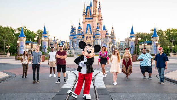 American Idol 2021 Top 9 Disney Magic Castle