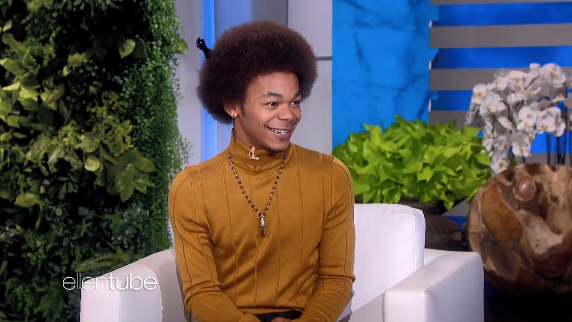 The Voice's Cam Anthony Returns to Ellen for 'Full Circle Moment' (Video)