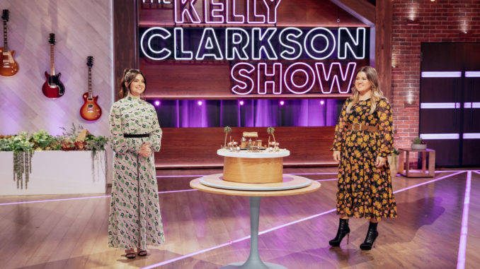 THE KELLY CLARKSON SHOW -- Episode 4166 -- Pictured: (l-r) Katie Stevens, Kelly Clarkson -- (Photo by: Weiss Eubanks/NBCUniversal)