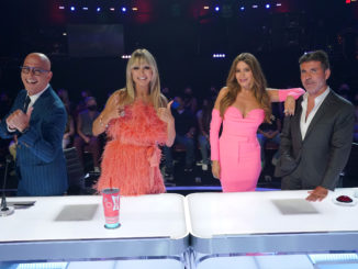 AMERICA'S GOT TALENT -- "Quarterfinals 1" Episode 1609 -- Pictured: (l-r) Howie Mandel, Heidi Klum, Sofia Vergara, Simon Cowell -- (Photo by: Chris Haston/NBC)