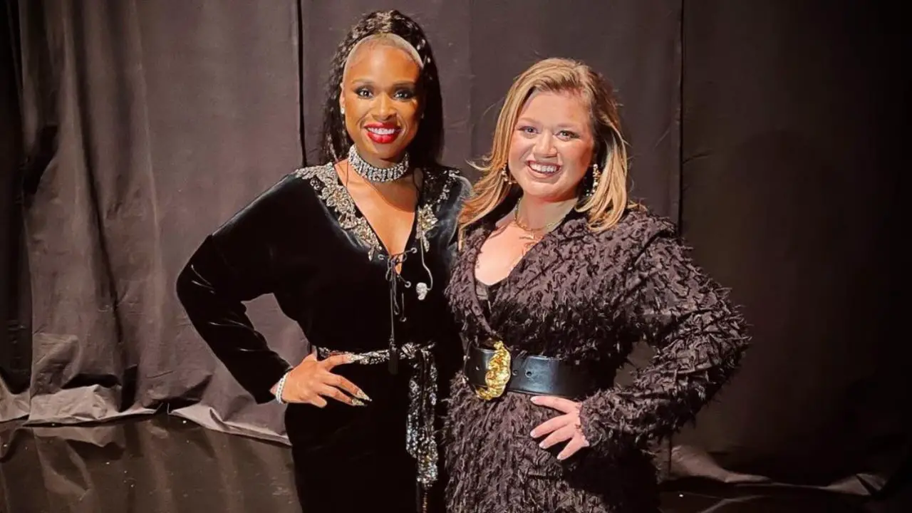 Jennifer Hudson, Kelly Clarkson - The Voice
