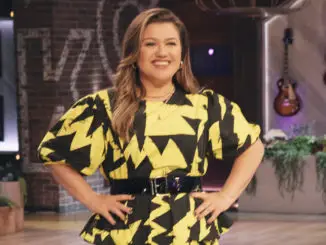 THE KELLY CLARKSON SHOW -- Episode 1025 -- Pictured: Kelly Clarkson -- (Photo by: Weiss Eubanks/NBCUniversal)