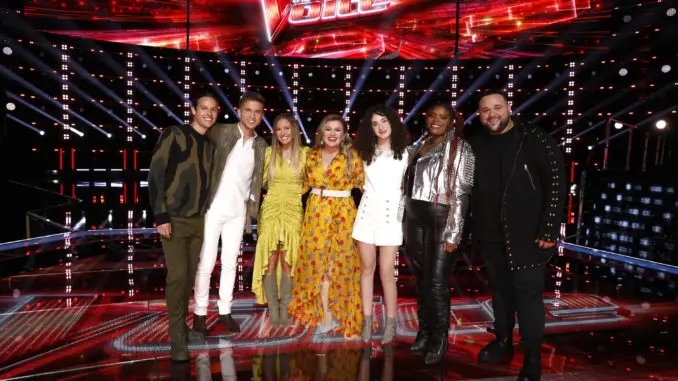 THE VOICE -- "Live Top 20 Eliminations" Episode 2114B -- Pictured: (l-r) Girl Named Tom, Kelly Clarkson, Hailey Mia, Gymani, Jeremy Rosado -- (Photo by: Trae Patton/NBC)