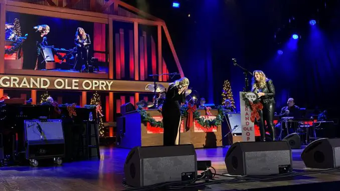 Trisha Yearwood Invites Lauren Alaina to Join Grand Ole Opry