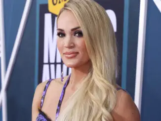 Carrie Underwood CMT Awards