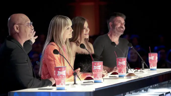 America's Got Talent 2022 Howie Mandel Heidi Klum Sofia Vergara Simon Cowell